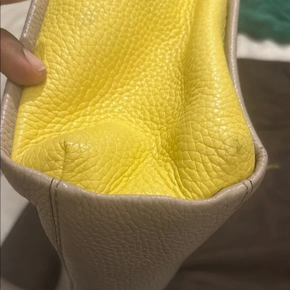 Kate Spade Yellow and tan Crossbody Bag with Structured Design - Picture 16 of 16